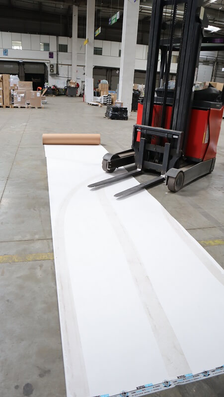 kingpro-tetra-carton-plastifi-protection-sol-blanc-75m image 1