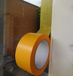kingpro-adh-sif-masquage-premium-140-c-ruban-jaune-pro image 3