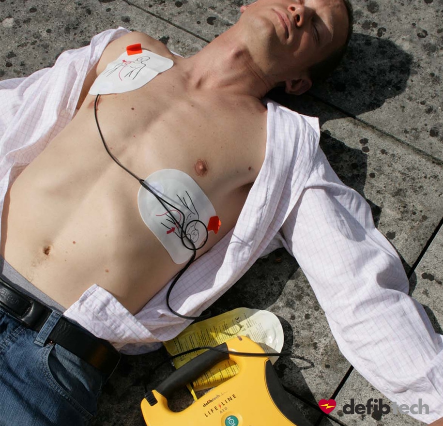 defibtech-lifeline-view-ddp-2001aa-lectrodes-adulte-pr-connect-es image 2
